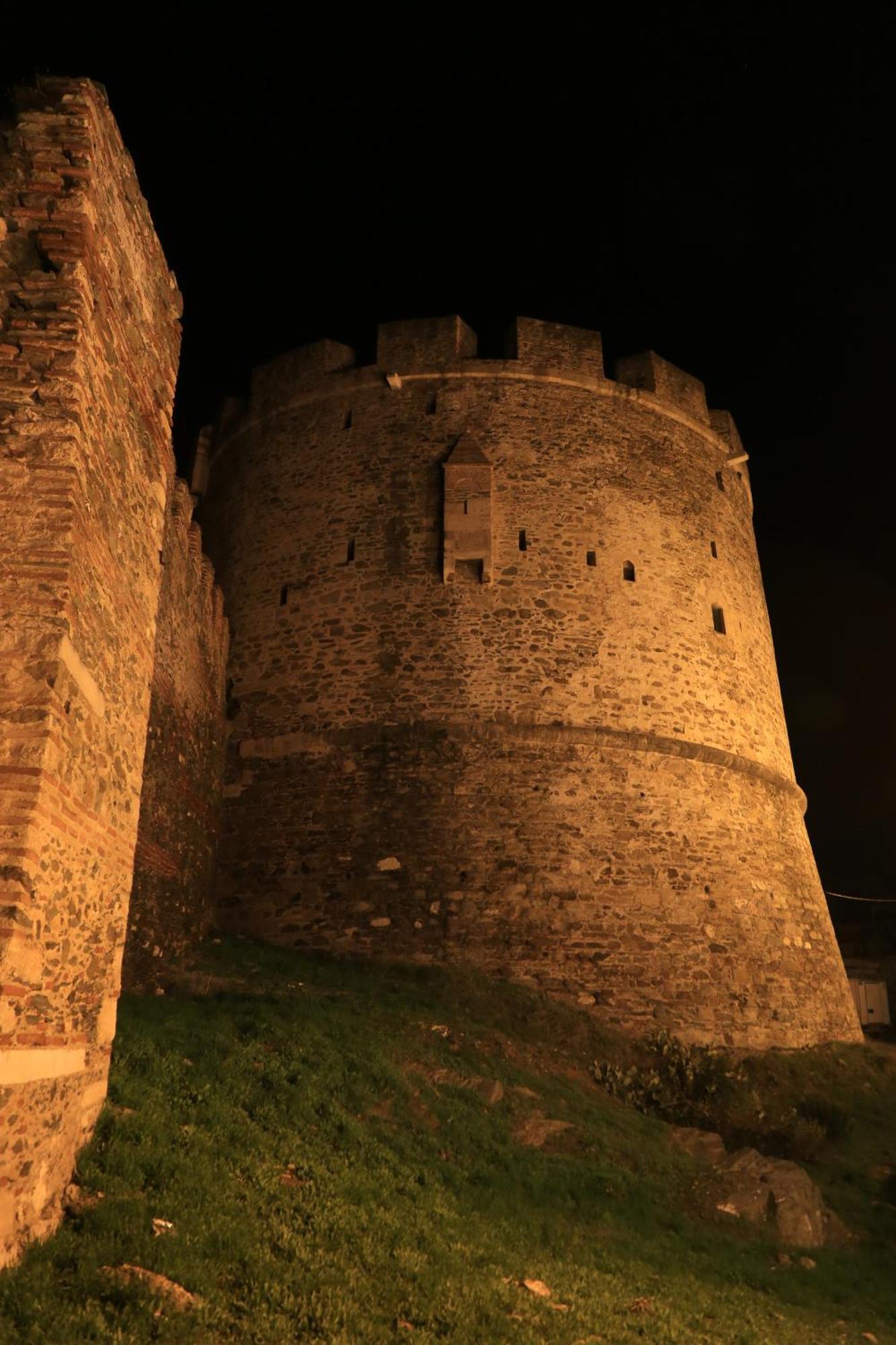 Beyond The Castle Apartman Szaloniki Kültér fotó
